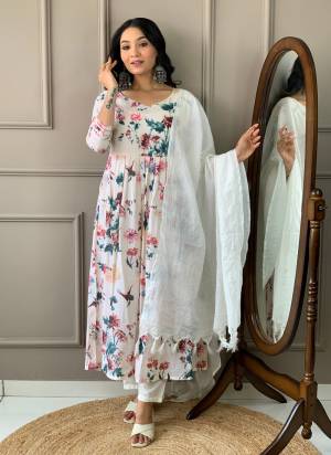 Attrective Looking These Beautiful Looking Readymade Suits.These Top Are Cotton And Bottom Are Rayon And Dupatta Kota Chex Fabricated.Its Beautified With Designer Printed.