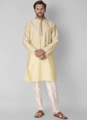 Take your ethnic style quotient to the next level by wearing this fashionable kurta set.Its Come With Jacquard Silk Fabricated Pair With Art Silk Fabric Payjama.Buy Now