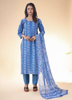 Attrective These Designer Dress in Fine Colored Pair With Bottom And Dupatta.These Top And Bottom Are Fabricated On Cotton Pair And Georgette Dupatta.Its Beautified With Designer Printed With Hand Work.