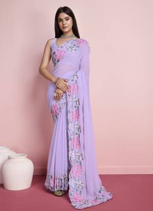 Garb These Designer Saree in Fine Colored.These Saree Are Georgette And Blouse is Art Silk Fabricated.Its Beautified With Designer Multy Thread Embroidery Work.