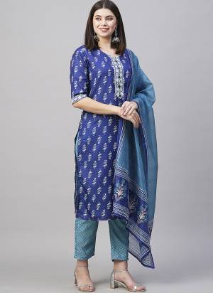 Grab This Readymade Suits In Fine Color Top And Bottom Are Rayon And Dupatta Are Rayon Fabricated Beautified With Printed Designer. It Is Light In Weight And Easy To Carry All Day Long. 