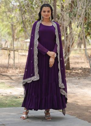 Garb These Beautiful Looking Party Wear Readymade Long Gown With Dupatta.These Gown is Fabricated On Faux Georgette And Faux Georgette Dupatta.Its Beautified With Designer Sequance Embroidery Work.