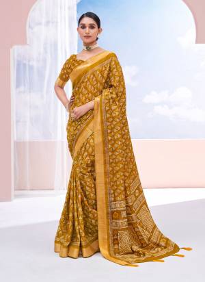 Garb These Party Wear Saree in Fine Colored.These Saree And Blouse is Fabricated On Dolla Silk Pair.Its Beautified With Wevon Jari Border Designer With Designer Printed.