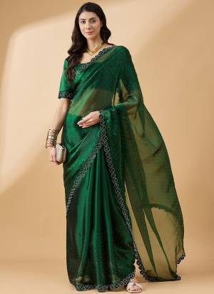 Garb These Designer Party Wear Saree in Fine Colored.These Saree And Blouse Organza is Fabricated.Its Beautified Desiger Swarovski,Stone Work.