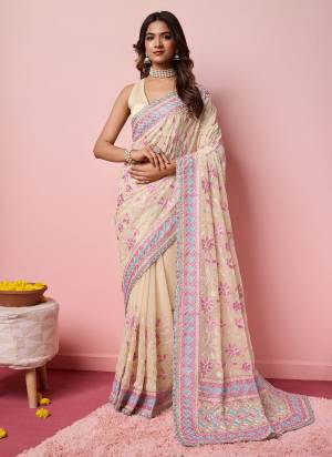 Garb These Designer Saree in Fine Colored.These Saree Are Georgette And Blouse is Art Silk Fabricated.Its Beautified With Designer Multy Thread Embroidery Work.