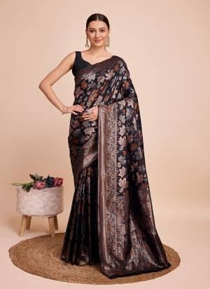 Garb This Partywear Saree Paired With Blouse.This Saree And Blouse Are Handloom Silk Based Fabric With Weaving Copper Jari Designer. Buy This Pretty Saree Now.