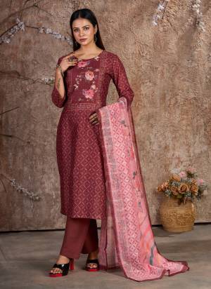 Attrective These Party Wear Suit in Fine Colored Pair With Bottom And Dupatta.These Top And Dupatta Are Silk Cotton And Pair With Cotton Bottom.Its Beautified With Cotton Inner.Its Beautified With Floral Printed With Designer Embroidery Work.