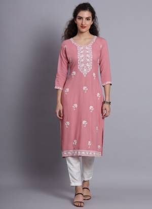 Attrective These Beautiful Looking Readymade Kurti.These Kurti is Fabricated On Rayon.Its Beautified With Designer Lucknowi Chikankari Embroidery Work.