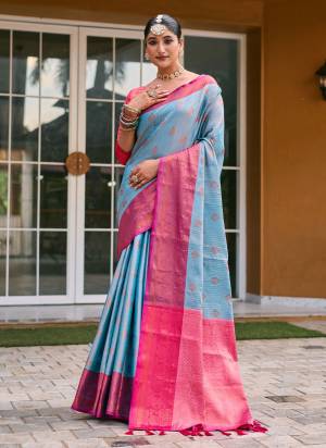 Garb These Party Wear Saree in Fine Colored.These Saree And Blouse is Fabricated On Kanchi Silk.Its Beautified With Weavon Jari Designer.