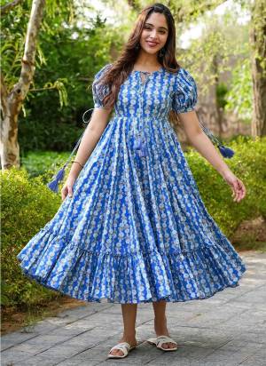 Attrective Looking These Beautiful Looking Readymade Long Kurti.These Kurti Are Rayon is Fabricated.Its Beautified With Designer Digital Printed.