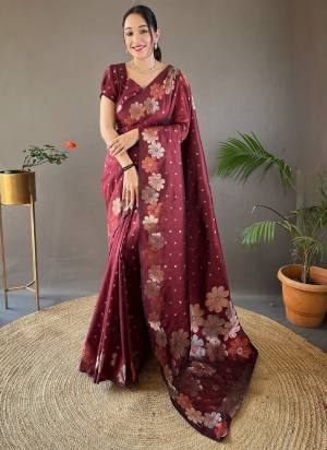 Attrective This Partywear Saree Paired With Blouse.This Saree And Blouse Are Soft Silk Based Fabric With Weaving Jacquard Silver,Copper Jari Designer. Buy This Pretty Saree Now.