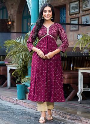 Looking These Beautiful Looking Readymade Long Kurti.These Kurti Are Rayon Fabricated.Its Beautified With Disigner Foil Printed With Pocket.