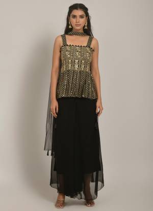 Garb These Beautiful Looking Readymade Dress.These Top Bottom And Dupatta Are Georgette Fabricated.Its Beautified With Disigner Sequance Embroidery Work.