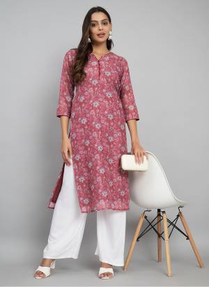 Looking These Beautiful Looking Readymade Long Kurti.These Kurti Are Linen Fabricated.Its Beautified With Disigner Printed.