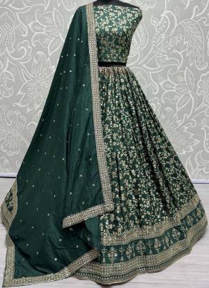 For A Fancy Designer Look,Grab These Lehenga Choli With Dupatta in Fine Colored.These Lehenga And Choli Are Rimzim Viscose And Dupatta Are Fabricated On Rimzim Viscose Pair.Its Beautified With Designer Sequance, Jari Embroidery Work.