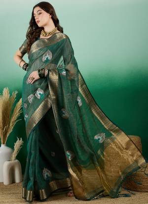 Attrective These Party Wear Saree in Fine Colored.These Saree And Blouse Is Khadi Organza Fabricated.Its Beautified With Wevon Designer With Embroidery Work.