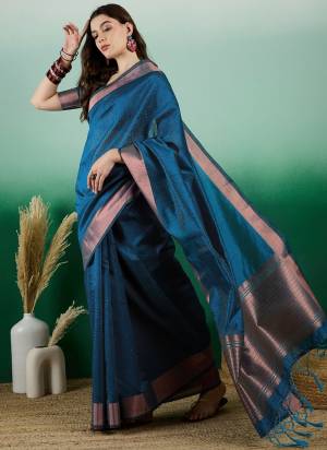 Garb These Party Wear Saree in Fine Colored.These Saree And Blouse Is Khadi Organza Fabricated.Its Beautified With Wevon Designer.