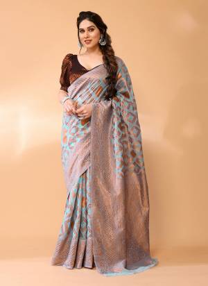 Looking These Festive Wear Saree in Fine Colored.These Saree And Blouse is Fabricated On Chanderi Silk.Its Beautified With Weaving Designer.