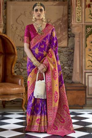 Looking These Fastival Wear Saree in Fine Colored.These Saree And Blouse is Fabricated On J P W Silk Banarasi Broket.Its Beautified With Weaving Broket Jari Designer.