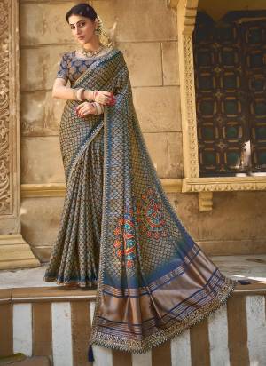 Look Attrective These Designer Party Wear Saree in Fine Colored.These Saree Are Gajji Silk And Blouse Satin Silk  is Fabricated.Its Beautified Desiger Printed With Hand Work.