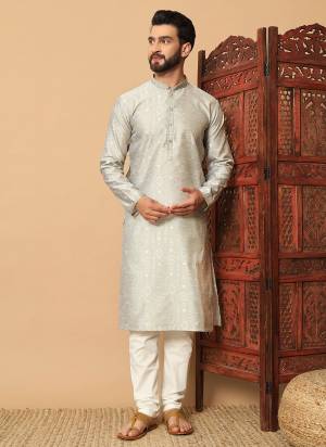 Looking These Party Wear Mans Wear Kutra Payjama wearing this fashionable. Tailored Kurta Are Silk And Payjama Raymond Cotton finest Silk Fabriced With Mirror,Thread Embroidery Work and fashioned with a banded collar for a dash of style.