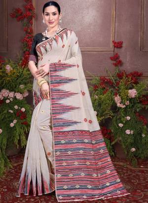 Garb These Fastive Wear Saree in Fine Colored.These Saree And Blouse is Fabricated On Cotton.Its Beautified With Weavon Thread Designer.