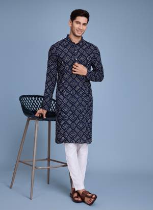 For A Festive Wear,Grab These Readymade Kurta in Fine Colored.These Kurta Are Rayon Fabricated on Pair.Its Beautified With Designer Printed With Foil Print.