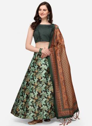 Must have Designer Lehenga Set Crafted Out Of Silk Fabric For Trendy Girlie Looks. Lehenga Is Designed With Designer Digital Prints For The Real Glam Feels. Must Have Lehenga Choli For The Coming Wedding And Festive Seasons.