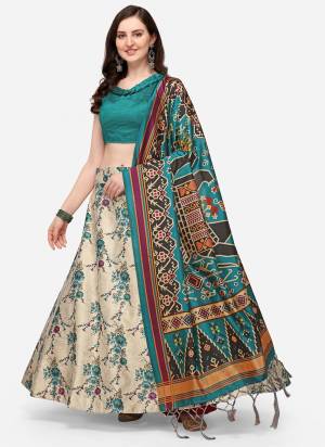 Must have Designer Lehenga Set Crafted Out Of Silk Fabric For Trendy Girlie Looks. Lehenga Is Designed With Designer Digital Prints For The Real Glam Feels. Must Have Lehenga Choli For The Coming Wedding And Festive Seasons.