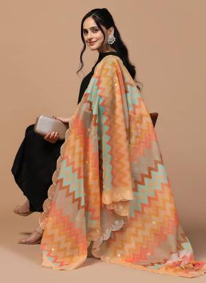 Grab These Beautiful Colored Ethnic Dupatta.This Dupatta is Fabricated On Beautiful Organza Fabric . It Is Beautified With Beautiful Digital Prints And Resham Embroidery Work.