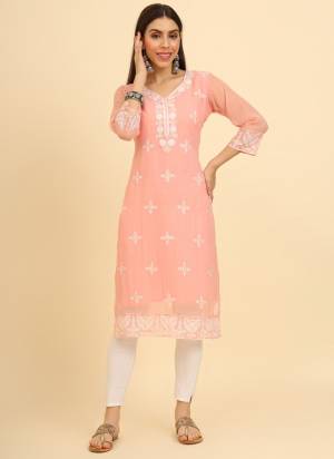 Garb These Beautiful Looking Readymade Kurti.These Kurti is Fabricated On Georgette.Its Beautified With Designer Lucknowi Chikankari Thread Embroidery Work.