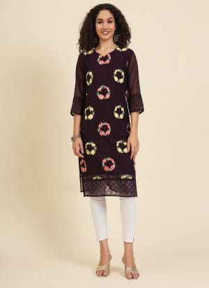 Looking These Beautiful Looking Readymade Kurti.These Kurti is Fabricated On Georgette.Its Beautified With Designer Lucknowi Chikankari Multy Thread Embroidery Work.