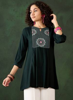 Attrective These Beautiful Looking Readymade Short Kurti.These Kurtis Fabricated On Rayon.Its Beautified With Designer Embroidery Work.