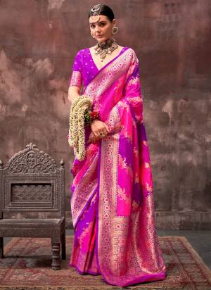 Looking These Party Wear Saree in Fine Colored.These Saree And Blouse is Fabricated On Rangkat Handloom Silk.Its Beautified With Handloom Weaving Designer.