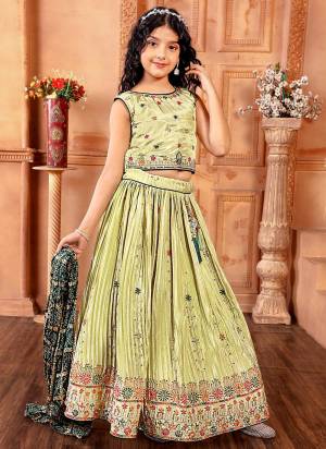 For A Designer Look,Grab These Kidswear Readymade Lehenga Choli in Fine Colored.These Lehenga And Choli Are Fabricated On Chinon Pair With Chinon Dupatta.Its Beautified With Designer Multy Thread,Sequance Embroidery Work With Printed Dupatta.