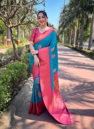 Garb These Party Wear Saree in Fine Colored.These Saree And Blouse is Fabricated On Soft Silk.Its Beautified With Weaving Jal Designer.