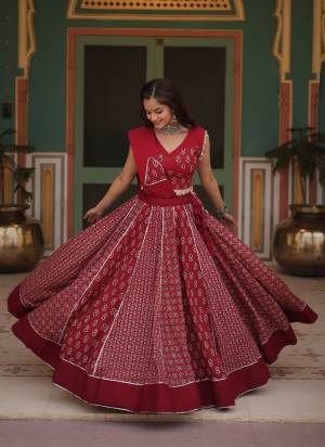 For A Designer Look,Grab These Lehenga Choli in Fine Colored.These Lehenga And Blouse Are Fabricated On Rayon Pair With Rayon Dupatta.Its Beautified With Designer Printed With Gota Pati Lace Work.