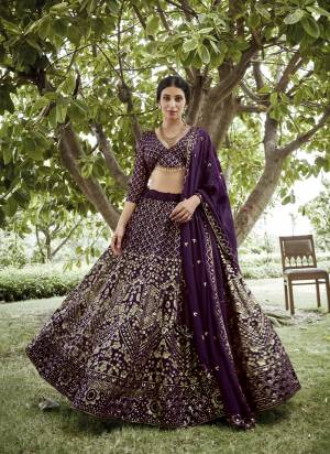 Looking These Party Wear Lehenga Choli in Fine Colored.These Lehenga Are Georgette Choli Are Georgette And Dupatta Are Fabricated On Georgette Pair.Its Beautified With Designer Sequance Embroidery Work.