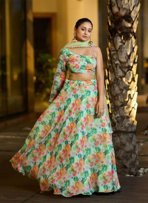 Attrective These Party Wear Lehenga Choli in Fine Colored.These Lehenga Are Georgette Choli Are Georgette And Dupatta Are Fabricated On Georgette Pair.Its Beautified With Designer Printed.