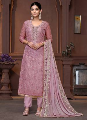 Garb These Suit in Fine Colored Pair With Bottom And Dupatta.These Top Are Viscose Organza And Dupatta Are Fabricated On Nazmin Pair With Rayon Bottom.Its Beautified With Designer Pojishan Embroidery, Hand Work.