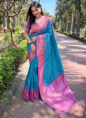 Garb These Party Wear Saree in Fine Colored.These Saree And Blouse is Fabricated On Soft Silk.Its Beautified With Weaving Jari Designer.