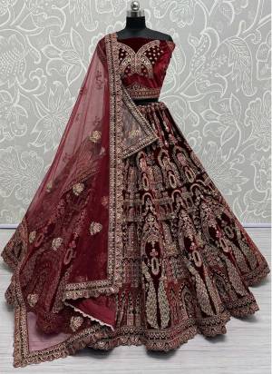 For A Fancy Designer Look,Grab These Lehenga Choli With 2 Dupatta in Fine Colored.These Lehenga And Choli Are Velvet And Dupatta Are Fabricated On Soft Net & Net Pair.Its Beautified With Designer Sequance,Thread,Dori,Jari Embroidery With Diamond Work.