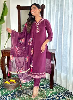 Attrective Looking These Beautiful Looking Readymade Suits.These Top And Bottom Are Chanderi And Dupatta Taby Fabricated.Its Beautified With Designer Embroidery Work With Printed.