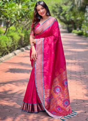 Looking These Party Wear Saree in Fine Colored.These Saree And Blouse is Fabricated On Paithani Silk.Its Beautified With Weaving Meenakari Designer.