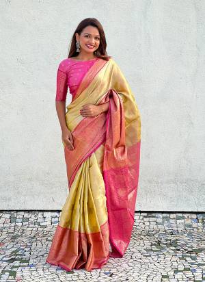 Attrective Look These Traditional Saree in Fine Colored.These Saree And Blouse is Fabricated On Tissue Silk.Its Beautified With Weaving Jari Designer.