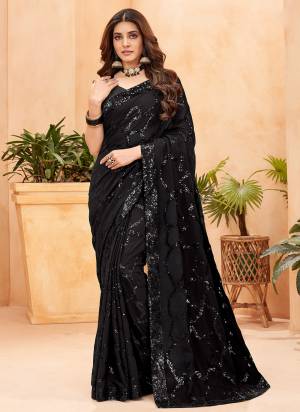 Looking These Fastival Wear Saree in Fine Colored.These Saree Are Faux Georgette And Blouse is Fabricated On Mulburry Silk.Its Beautified With Blooming Color With Heavy Designer Sequance Embroidery Work.