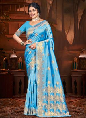 Looking These Fastive Wear Saree in Fine Colored.These Saree And Blouse is Fabricated On Silk.Its Beautified With Weavon Jacquard Jari Designer.