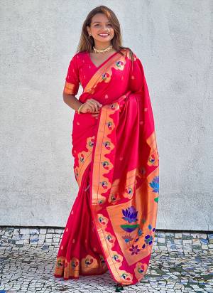 Attrective These Party Wear Saree in Fine Colored.These Saree And Blouse is Fabricated On Paithani Silk.Its Beautified With Weaving Jacquard Paithani Meenakari Designer.