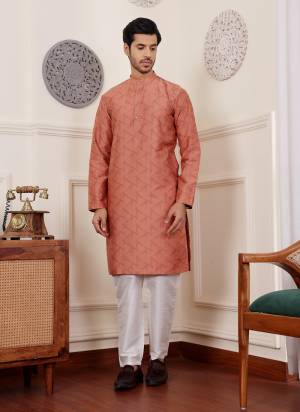 For A festive Wear,Grab These Readymade Kurta Payjama in Fine Colored.These Kurta is Fabricated On Viscose And Art Silk Bottom With Wevon Jacquard Designer.Buy Now.