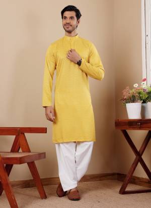 For A festive Wear,Grab These Readymade Kurta With Payjama in Fine Colored.These Kurta is Fabricated On Viscose And Art Silk Bottom With Designer Chikankari Embroidery Work.Buy Now.